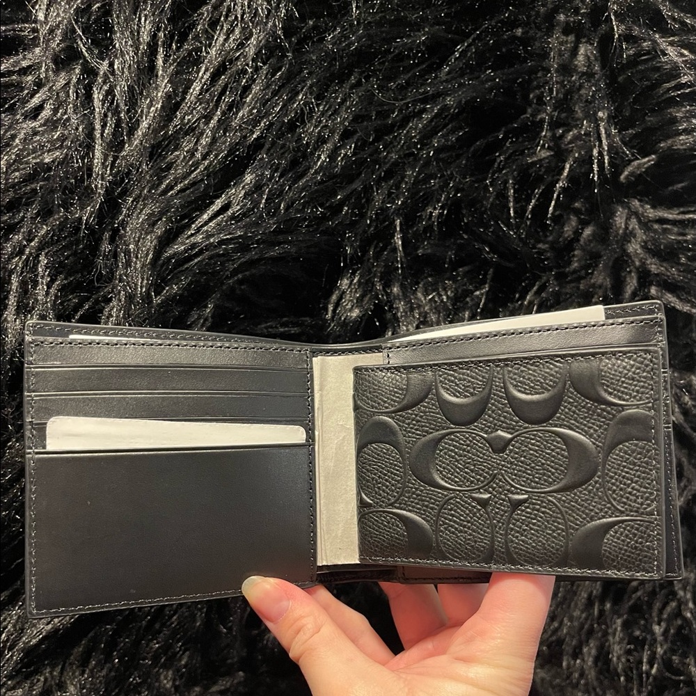 Compact ID Wallet In Signature Leather - Picture 4 of 7